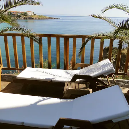 호텔 Antea - By The Sea 4*