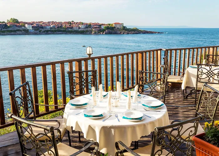 Hotel Antea - By The Sea